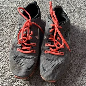 Ladies Nike free runners size 7.5